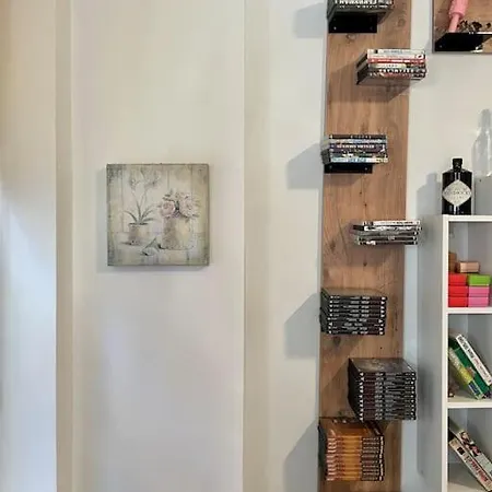 Redecorated Flat With The Island Kitchen 100 Mbps Istambul